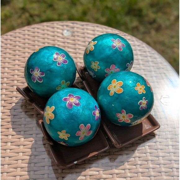 Pier 1 Day of the Dead Sugar Skulls LOT OF 8 Decorative Balls Halloween Skulls - Picture 9 of 13